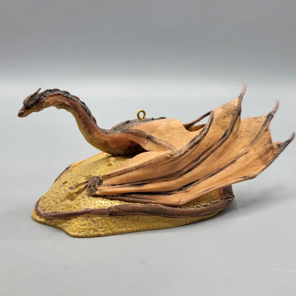 Hallmark Smaug Awakens Ornament The Hobbit Desolation of Smaug Gold Holiday